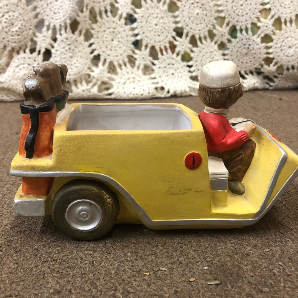 Vintage golfer planter - Picture 6 of 11